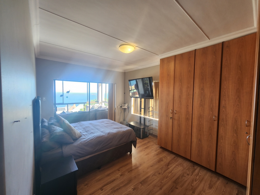 4 Bedroom Property for Sale in Dana Bay Western Cape